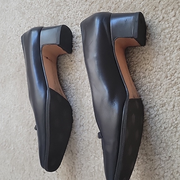 Ferragamo - Picture 4 of 7